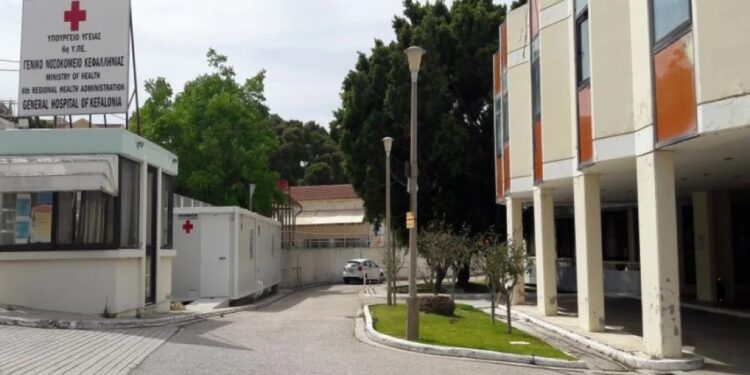 Σύλληψη 20χρονου στην Κεφαλονιά για παροχή αλκοόλ σε 15χρονη: απώλεια αισθήσεων και νοσηλεία