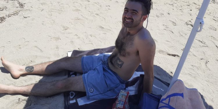 Συγκλονίζει η Χριστίνα που αναζητεί το γιο της: «Πέντε βδομάδες σε ψάχνω . Πέντε βδομάδες κρέμονται από μια κλωστή»