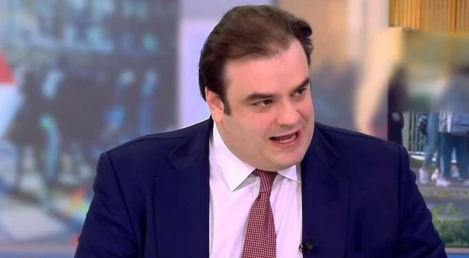 Alldaynews.gr Πιερρακάκης: «Τα παιδιά θα μάθουν ότι η πράξη έχει συνέπεια – Οι ζημιές στο σχολείο θα πλnρώνονται από την οικογένειά τους»