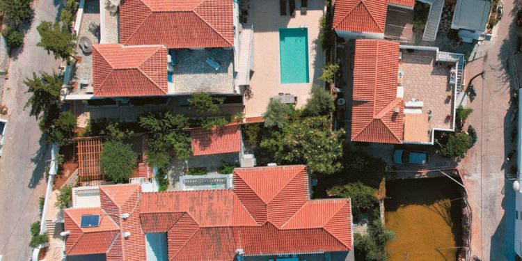 Alldaynews.gr Αρχαιολογική παρανομία στην υπόθεση της πισίνας Κασσελάκη στις Σπέτσες: Ανακοίνωση του Υπουργείου Πολιτισμού