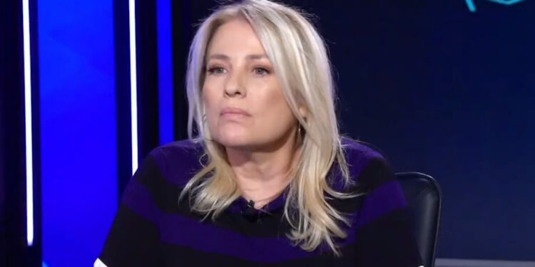 Alldaynews.gr Μαριάννα Τουμασάτου: «Με απάτησε, το ήξερε όλη η Ελλάδα κι εγώ ήμουν βόδι»