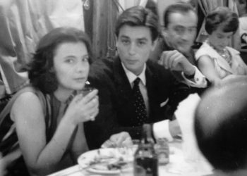 Όταν ο Αλέν Ντελόν «θαμπώθηκε» από την Τζένη Καρέζη – Το φλέρτ και η βραδιά τους στο πλοίο (φωτο)