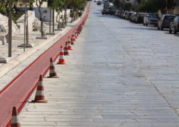 Alldaynews.gr Γονατιστό προσκύνημα…..