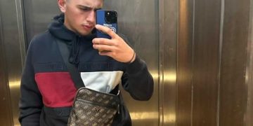 Alldaynews.gr Διαλύθηκε το πρόσωπο του 19χρονου από τη σφοδρή πρόσκρουση στο λούνα παρκ – Ξεσπά ο πατέρας του: «Θα το φτάσω μέχρι τέλους»