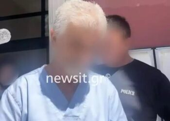 Την έσπασε στο ξύλο γιατί ξέχασε να αγοράσει ψωμί – Σοκάρουν οι φωτογραφίες από την κακοποίησή της