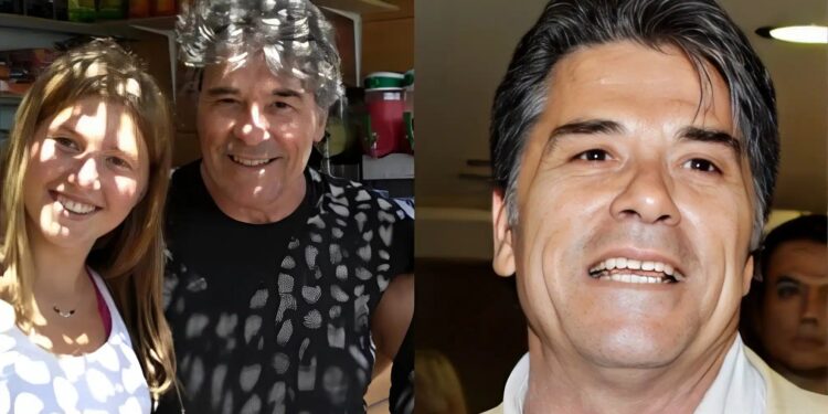 Alldaynews.gr Για μπουγάτσα στη Ραφήνα: Σπάνια εμφάνιση του Πάνου Μιχαλόπουλου, παραμένει κούκλος στα 75 του