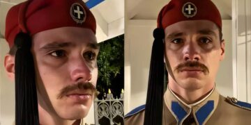 Alldaynews.gr Συγκινεί δακρυσμένος εύζωνας την τελευταία ημέρα της υπηρεσίας του: «Σε ευχαριστούμε, μας έκανες υπερήφανους»