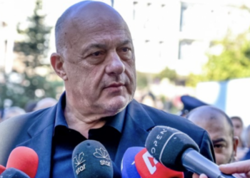 Παρέμβαση εισαγγελέα για την προτροπή Μπέου “να μαυρίσουν στο ξύλο” υπαλλήλους του ΟΛΒ