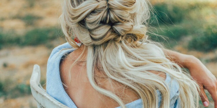 Alldaynews.gr Πασίγνωστη influencer στα δίκτυα της ΑΑΔΕ – Τα κέρδη από τις αναρτήσεις