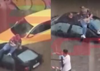 Alldaynews.gr Κακοκαιρία «Atena»: Ζευγάρι ανέβηκε στην οροφή του αυτοκινήτου για να σωθεί από την καταρρακτώδη βροχή (video)