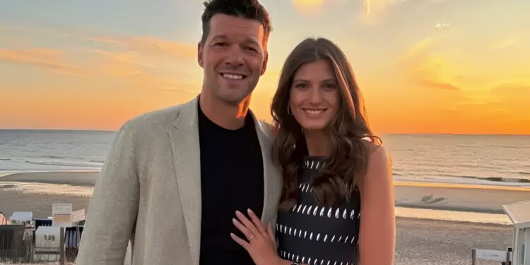 Alldaynews.gr Πασίγνωστος ποδοσφαιριστής, αρχηγός Εθνικής είναι σε σχέση με την 24χρονη κοπέλα του γιου του που σκοτώθηκε