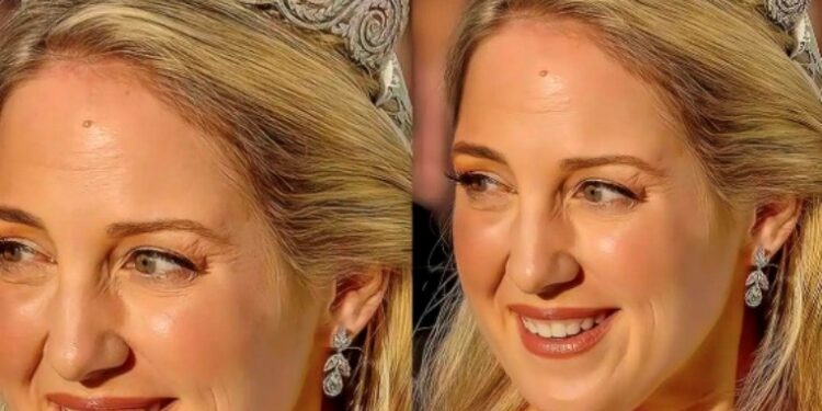 Alldaynews.gr Θεοδώρα: Το εντυπωσιακό νυφικό από Ελληνίδα σχεδιάστρια παγκοσμίου φήμης – Η επώνυμη τιάρα και το ιστορικό πέπλο