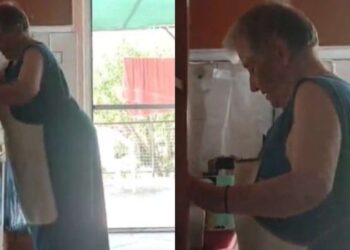 «Η Ελένη δεν θα…»: Τύπισσα τοποθετεί κρυφό μικρόφωνο στην γιαγιά της την ώρα που μαγειρεύει – Αυτό που ακούει ότι λέει για εκείνη θα την κάνει έξαλλη (video)