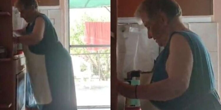 Alldaynews.gr «Η Ελένη δεν θα…»: Τύπισσα τοποθετεί κρυφό μικρόφωνο στην γιαγιά της την ώρα που μαγειρεύει – Αυτό που ακούει ότι λέει για εκείνη θα την κάνει έξαλλη (video)