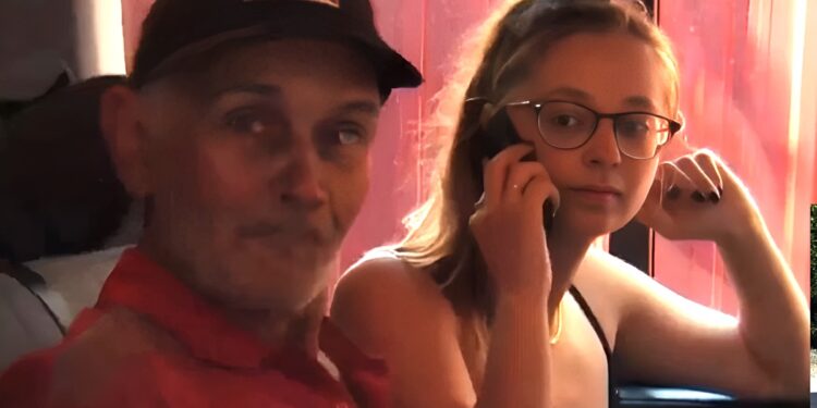 Alldaynews.gr Κωνσταντινούπολη: Πώς βρέθηκε ο 78χρονος από την Κοζάνη – Έκλαιγαν αγκαλιασμένοι με τους συγγενείς του (video)