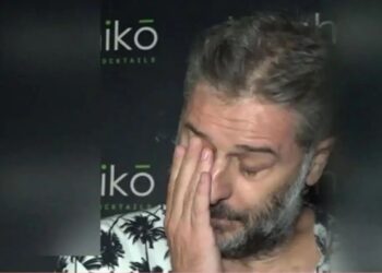 Σοκαρισμένος ο Αλέξανδρος Μπουρδούμης – Έμαθε on camera για το θάνατο του Ντίνου Καρύδη και αποχώρησε