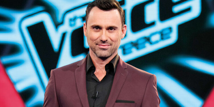 Αλλάζουν οι κριτές, αλλάζει ο παρουσιαστής: H απόλυτη ανατροπή με την πρεμιέρα του «The Voice» στον ΣΚΑΪ