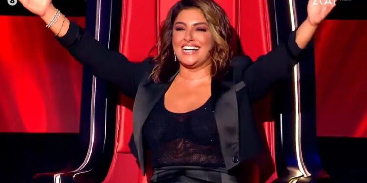 Γύρισαν και οι 4 καρέκλες από την 1η νότα: Τυφλός διαγωνιζόμενος «μάγεψε» τους κριτές του The Voice με την φωνή του