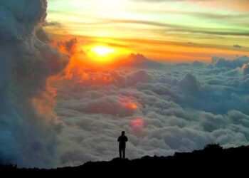 Οι ψυχές ζουν και μας βλέπουν από ψηλά