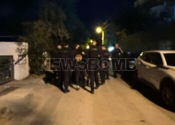 Αιφνίδια κατάληψη στο 1ο και 2ο ΕΠΑΛ στην Αγία Παρασκευή – Στο σημείο δυνάμεις της ΟΠΚΕ – Έγιναν προσαγωγές μαθητών