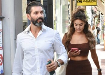 Δύσκολες στιγμές για Βρισηίδα Ανδριώτου και Σπύρο Μαρτίκα: Άδοξο τέλος το ταξίδι τους στο Παρίσι