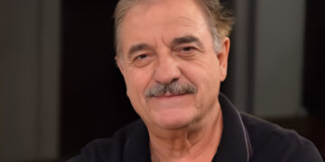 Μιχάλης Μητρούσης: «Ο Πέτρος Φιλιππίδης είναι πάρα πολύ καλός ηθοποιός – Ασφαλώς και θα συνεργαζόμουν μαζί του»