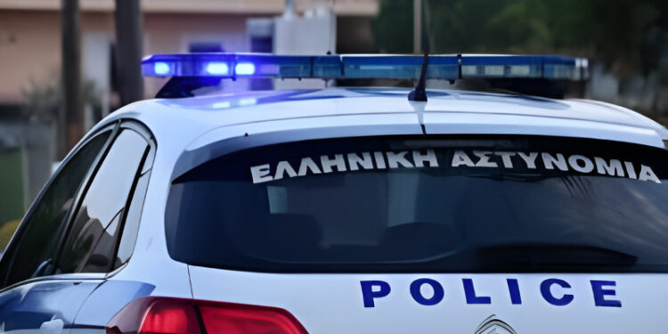 Alldaynews.gr Χειροπέδες σε εγγονό τέως υπουργού για επίθεση σε βάρος 15χρονου