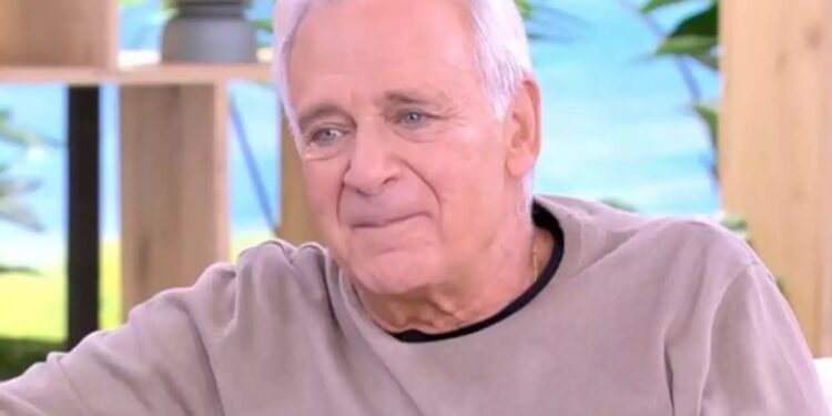 Alldaynews.gr Αλέξανδρος Αντωνόπουλος: «Είχα καρκίνο στον πνεύμονα, είχα μπει στο νοσοκομείο με αφόρητους πόνους αλλά το πρόλαβα»