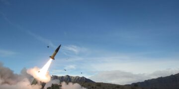 Η Ρωσία ανακοίνωσε ότι δέχθηκε επίθεση από την Ουκρανία με 6 αμερικανικούς πυραύλους ATACMS