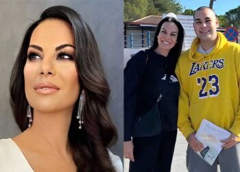 Εύη Βατίδου: Ποζάρει με τον 22χρονο γιο της, Χρήστο έξω από το στρατόπεδο πριν παρουσιαστεί