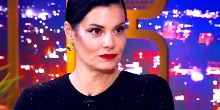 Μαρία Κορινθίου: «Δεν αγαπηθήκαμε με τον Γιώργο Λιάγκα, ένα ολόκληρο στούντιο πάνω από 200 άτομα μας άκουσε εκείνη την ημέρα»