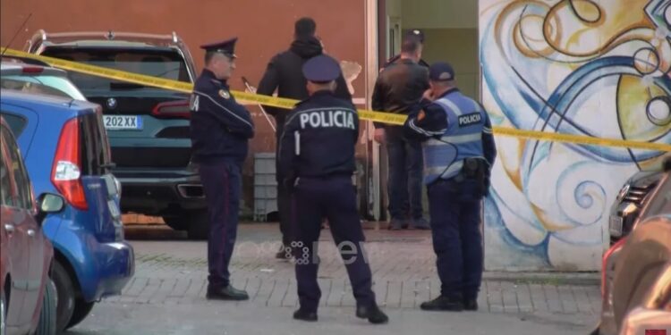 Alldaynews.gr Σε σχέση η Κατερίνα Καραβάτου με τον Χρήστο Φερεντίνο; Η πρώτη της αντίδραση