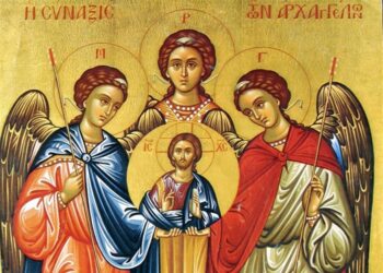 Αρχάγγελοι Μιχαήλ και Γαβριήλ: Γιατί το βράδυ δεν πρέπει να αφήσετε ρούχα και παπούτσια έξω από το σπίτι – Το περίεργο έθιμό μας