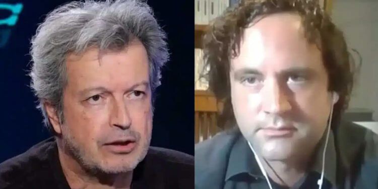 Alldaynews.gr Ο Πέτρος Τατσόπουλος πέταξε εικόνα της Παναγίας στον Ανδρέα Καραγιάννη στην παρουσίαση του βιβλίου του: «Φύγε καραγκιοζάκο»