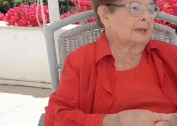 Alldaynews.gr Βέφα Αλεξιάδου: Η τελευταία της συνέντευξη – «Όταν κλείσω τα μάτια μου θα συναντήσω την οικογένειά μου και θα είμαι πάλι χαρούμενη»