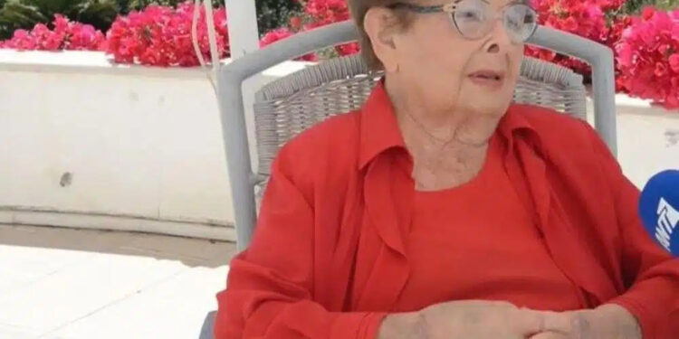 Alldaynews.gr Βέφα Αλεξιάδου: Η τελευταία της συνέντευξη – «Όταν κλείσω τα μάτια μου θα συναντήσω την οικογένειά μου και θα είμαι πάλι χαρούμενη»