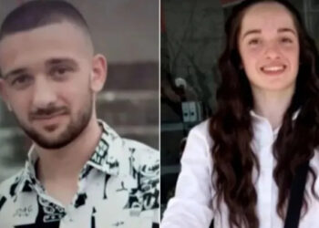 Ραγίζει καρδιές η μητέρα τους: «Ήρθε κάποιος να μου κλείσει το σπίτι και να μου σκοτώσει δύο παιδιά», λέει η μητέρα των αδελφιών που «έφυγαν» σε τροχαίο