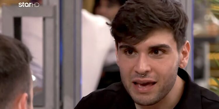 Alldaynews.gr First Dates: Επική χυλόπιτα στο πρώτο γκέι ραντεβού της χρονιάς – Έφυγε με κλάματα ο 24χρονος παίκτης (video)
