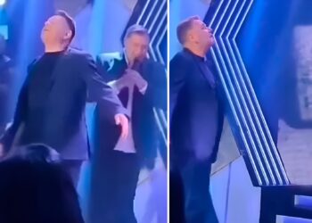 Ο Κούγιας πήγε στον Μακρόπουλο και ανέβηκε στην πίστα: «Εγώ χόρεψα κανονικό ζεϊμπέκικο, όχι τη Λίμνη των Κύκνων»