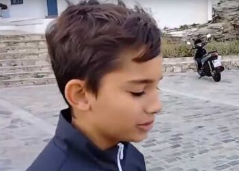 Μαθητής βρήκε πορτοφόλι με 1000 ευρώ και το παρέδωσε στην αστυνομία –  Κανένα δίλημμα: «Ούτε λεπτό δεν το σκέφτηκα»