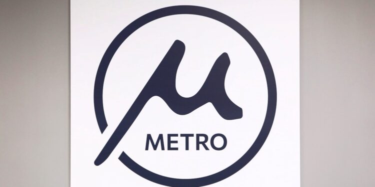 Alldaynews.gr Μετρό Θεσσαλονίκης: Απίστευτο τρολάρισμα στα social media για το λογότυπο – «(μ)πουγάτσα με βαγόνι» – «πλάκα (μ)ε κάνεις»