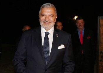 Ο Γιώργος Πατούλης παντρεύτηκε την Νάνσυ Κοιλού στο Κορωπί – Απών από τον γάμο ο γιος του Αλέξανδρος