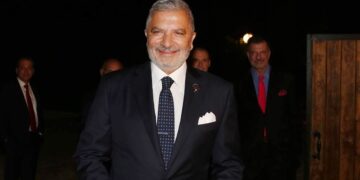 Alldaynews.gr Ο Γιώργος Πατούλης παντρεύτηκε την Νάνσυ Κοιλού στο Κορωπί – Απών από τον γάμο ο γιος του Αλέξανδρος