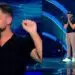 Τρελό σκηνικό στο The Voice: Ξέχασε τα λόγια του τραγουδιού και γύρισαν τρεις κριτές (video)