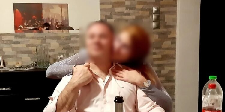 Νέες αποκαλύψεις για τον αστυνομικό της Βουλής: Τηλεφώνησε στην σύζυγό του για να την εκφοβίσει – «Το μαρτύριο μας τελείωσε» λέει η ίδια στον ΑΝΤ1