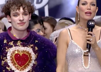 Η Ελλάδα αποθέωσε το Nemo: «Έκλεισε» τα βραβεία MadWalk 2024 με το τραγούδι που κέρδισε στην Eurovision