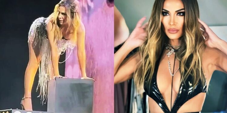 Alldaynews.gr Νέος σάλος με τη Δέσποινα Βανδή: «Άλλο πάλι και τούτο, γιατί φόρεσε στρινγκ;» (φωτο)