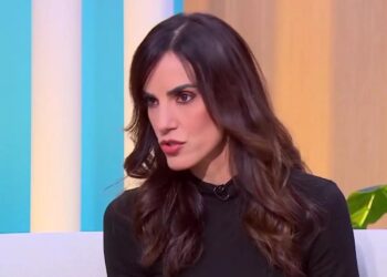 Ελισάβετ Σπανού για το πρόβλημα υγείας που αντιμετωπίζει: «Δεν μπορώ να πάρω τα πόδια μου, μου πέφτουν τα μαλλιά»