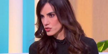 Ελισάβετ Σπανού για το πρόβλημα υγείας που αντιμετωπίζει: «Δεν μπορώ να πάρω τα πόδια μου, μου πέφτουν τα μαλλιά»