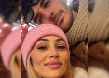 Πρόταση γάμου-έκπληξη: Ο Φώτης Ιωαννίδης γονάτισε στη Βιέννη για την Ελένη Βουλγαράκη